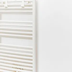 https://le-petit-kaplan-studio-cosy-avec-terrasse-parking.hotels-rhonealpes.com